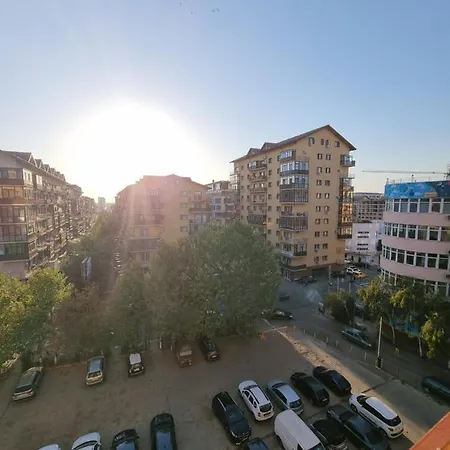 Cosy Spacious Apartment With Parking, Wi-Fi, Smart-Tv Netflix Rosu Exterior photo