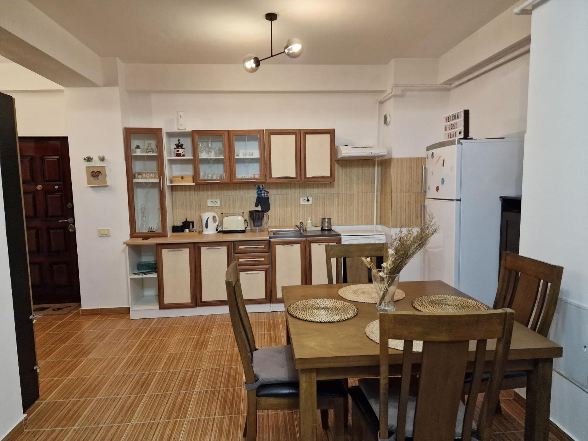 Cosy Spacious With Parking, Wi-fi, Smart-tv Netflix